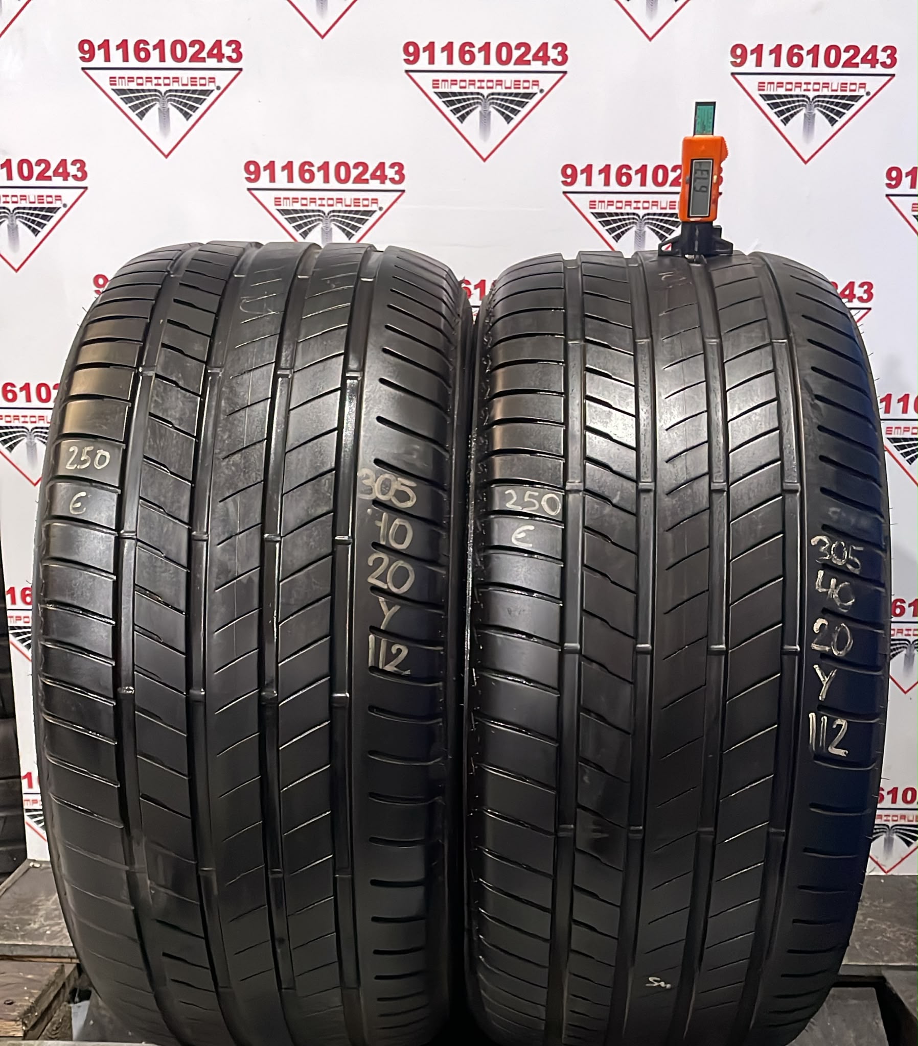 BRIDGESTONE  USADO  305/40 R20 112 Y